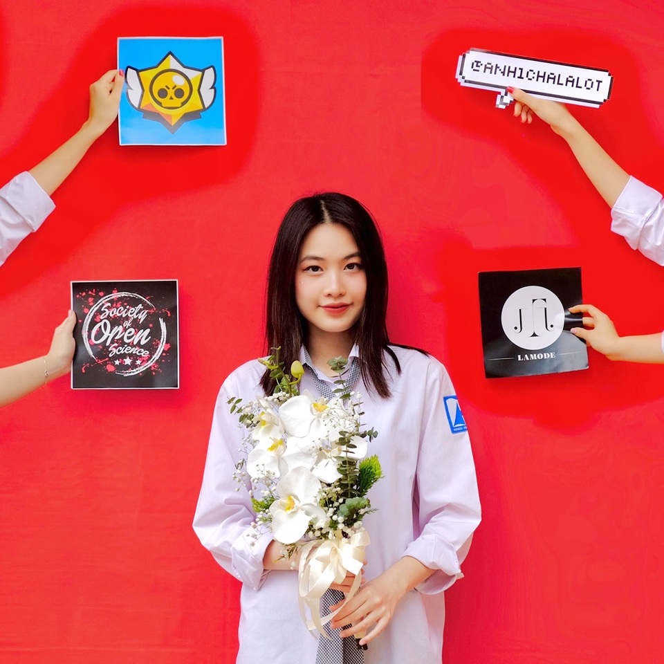 Nữ sinh xinh như hoa khôi, chinh phục học bổng gần 7 tỷ đồng - 1 Nữ sinh xinh như hoa khôi, chinh phục học bổng gần 7 tỷ đồng - 1