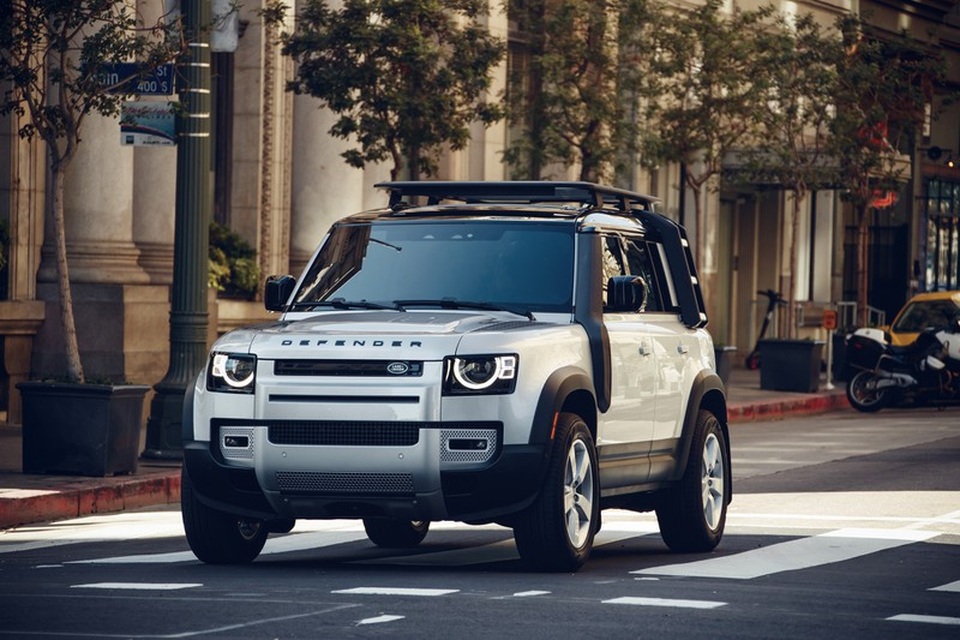 Land Rover Defender 2020 “hồi sinh” sau 23 năm vắng bóng - 5 Land Rover Defender 2020 “hồi sinh” sau 23 năm vắng bóng - 5