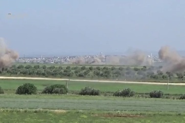 Phiến quân khốn đốn tại Hama, đầu hàng Damacus