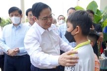 Thủ tướng: Phải đẩy mạnh xây dựng nhà ở xã hội cho người thu nhập thấp