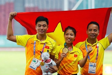 Vượt qua Quang Hải, Thu Thảo giành danh hiệu VĐV xuất sắc toàn quốc 2018