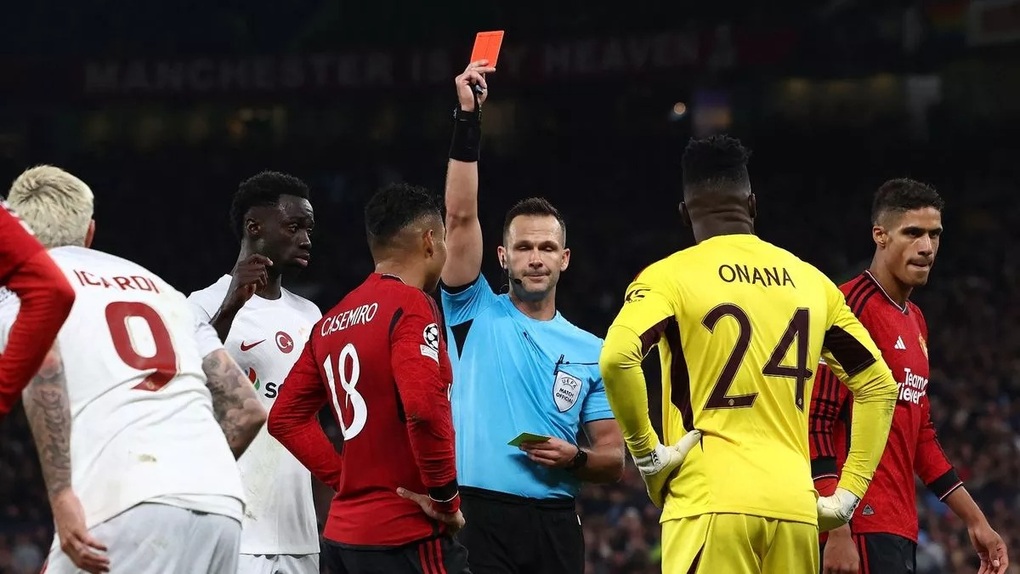 Casemiro: Tôi mất ngủ nhiều đêm vì Man Utd chơi quá tệ - 1 Casemiro: Tôi mất ngủ nhiều đêm vì Man Utd chơi quá tệ - 1