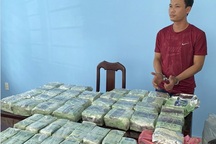 Triệt phá đường dây ma túy "khủng" luôn thủ súng để chống trả