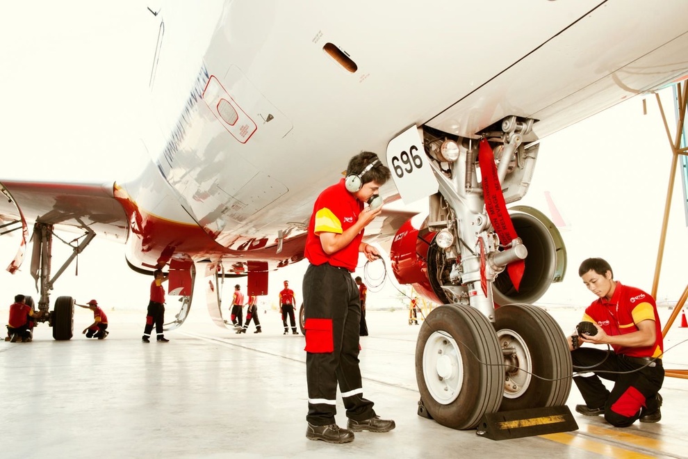 Vietjet ký kết các thỏa thuận ứng dụng và chuyển giao công nghệ kỹ thuật hàng không - 3 Vietjet ký kết các thỏa thuận ứng dụng và chuyển giao công nghệ kỹ thuật hàng không - 3