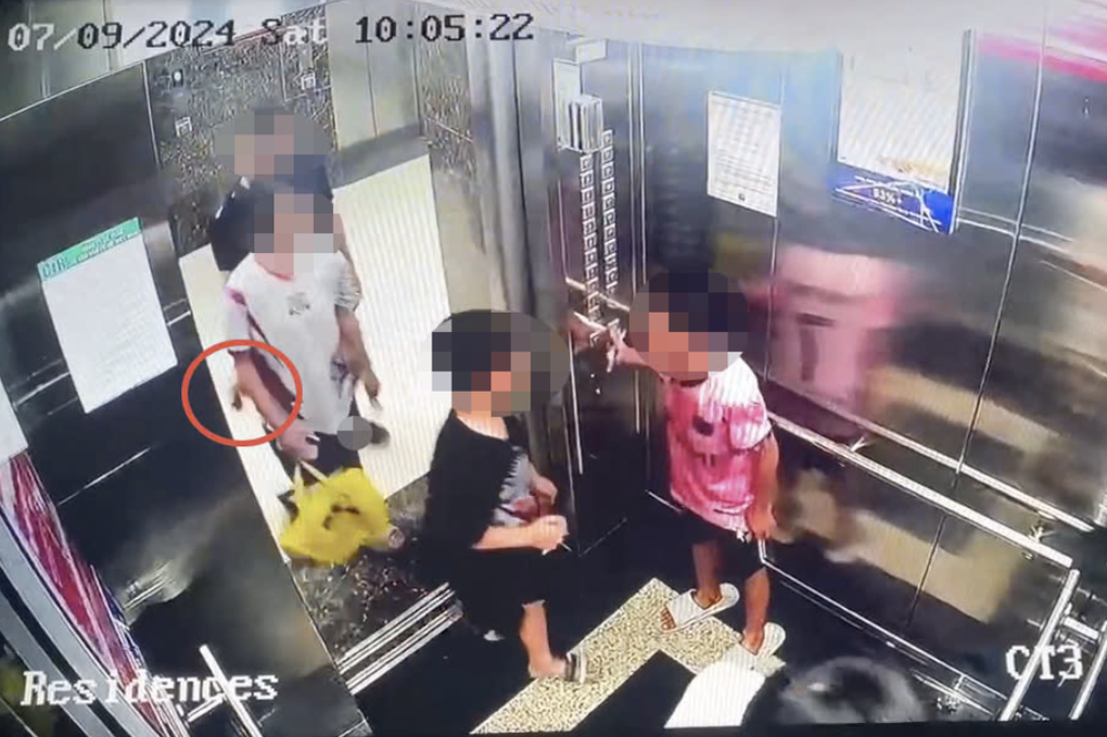 Công an Hà Nội điều tra vụ cô gái 18 tuổi bị vỗ mông tại thang máy chung cư - 1 Công an Hà Nội điều tra vụ cô gái 18 tuổi bị vỗ mông tại thang máy chung cư - 1