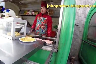 Khám phá thủ đô Bình Nhưỡng qua những món ăn đường phố