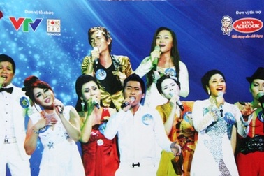 9 thí sinh xuất sắc nhất tranh tài trong chung kết Sao Mai