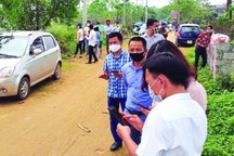 Nhiều người bỏ bê kinh doanh lao vào cơn sốt đất, có nơi tăng 2-3 lần/tháng