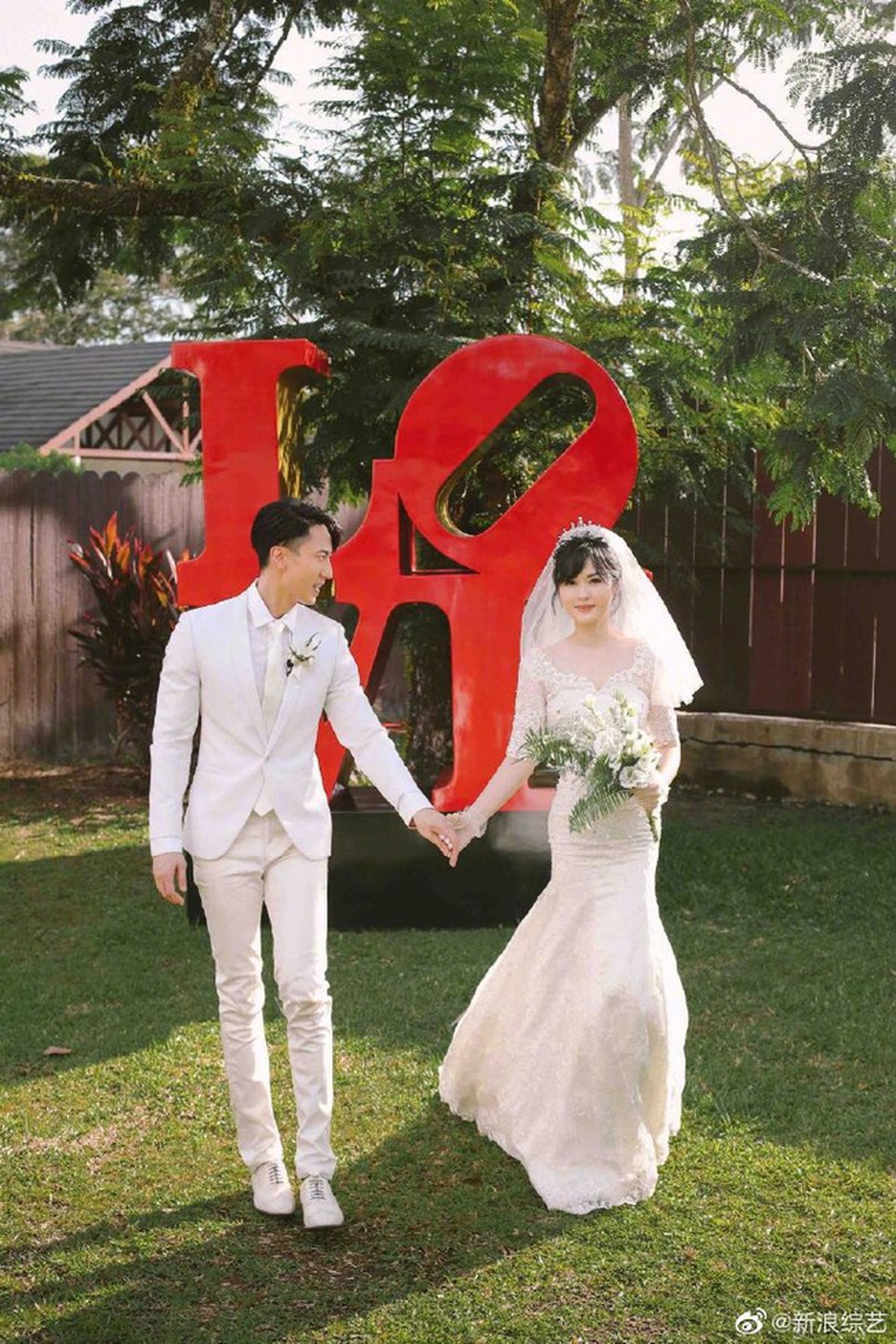 “Nam thần xứ Đài” chụp ảnh cưới sau hơn 11 năm bí mật kết hôn - 7 “Nam thần xứ Đài” chụp ảnh cưới sau hơn 11 năm bí mật kết hôn - 7