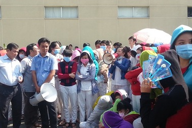 Công nhân Công ty Nissey trở lại làm việc