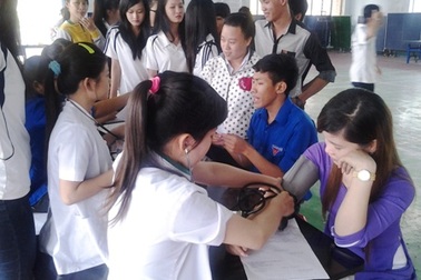 Thu hơn 400 đơn vị máu dịp kỷ niệm ngày sinh Bác Hồ   