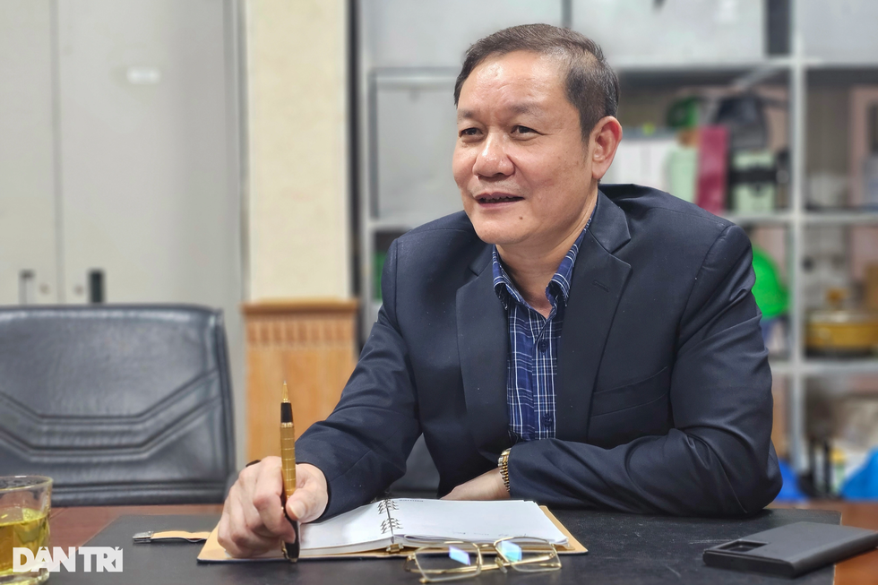 Trang thiết bị y tế đắp chiếu... bệnh nhân phải đi chụp nhờ - 4 Trang thiết bị y tế đắp chiếu... bệnh nhân phải đi chụp nhờ - 4