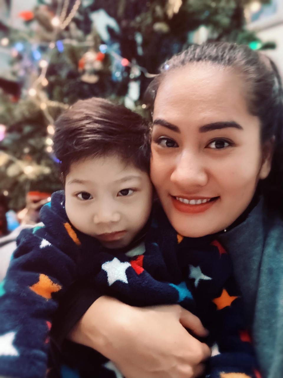 Thất nghiệp vì dịch Covid-19, Minh Cúc “làm thêm đồ da, làm bảo mẫu... - 5 Thất nghiệp vì dịch Covid-19, Minh Cúc “làm thêm đồ da, làm bảo mẫu... - 5