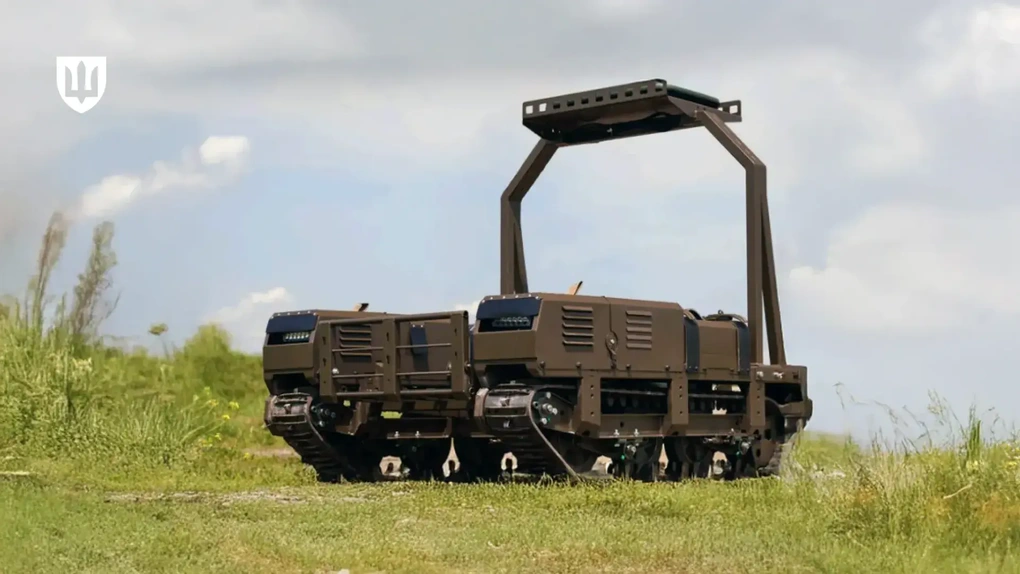 Ukraine nêu điểm yếu khiến nhiều robot thất thế ngay lần đầu xung trận - 1