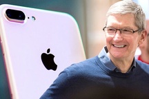 Sau gần một thập kỷ "bán iPhone", Tim Cook chính thức trở thành tỷ phú