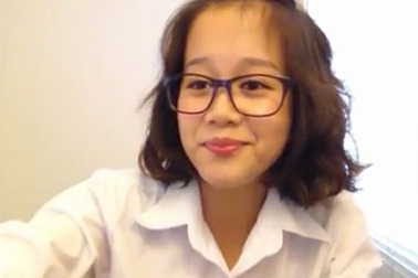 Nữ sinh xinh đẹp tung clip thứ 3 gây sốt