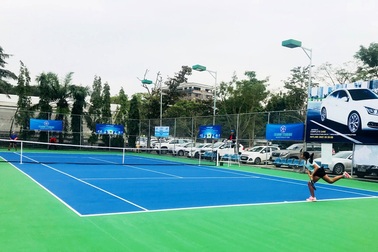 Khởi tranh giải quần vợt các cây vợt xuất sắc Việt Nam