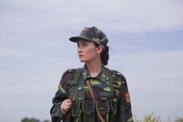 Sao mai Thanh Thanh “cứu nguy” cho MC “Chúng tôi là chiến sĩ”