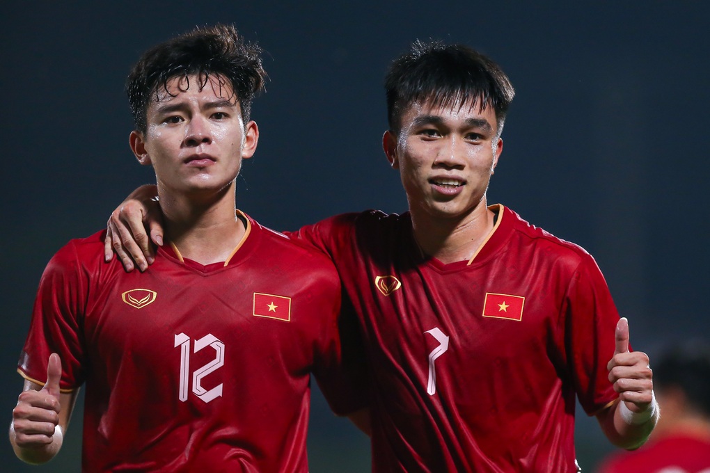 U23 Việt Nam đại thắng 6-0 trước U23 Guam - 1