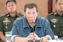 Philippines "phong tỏa" thủ đô để đối phó Covid-19