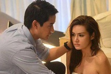 Đang giận dỗi bạn trai, tôi bất ngờ nghe tin anh cưới vợ giàu