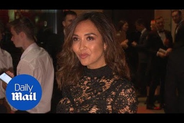 Myleene Klass diện váy ren xuyên thấu