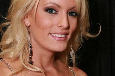 Ngôi sao khiêu dâm muốn tranh cử nghị sĩ Mỹ