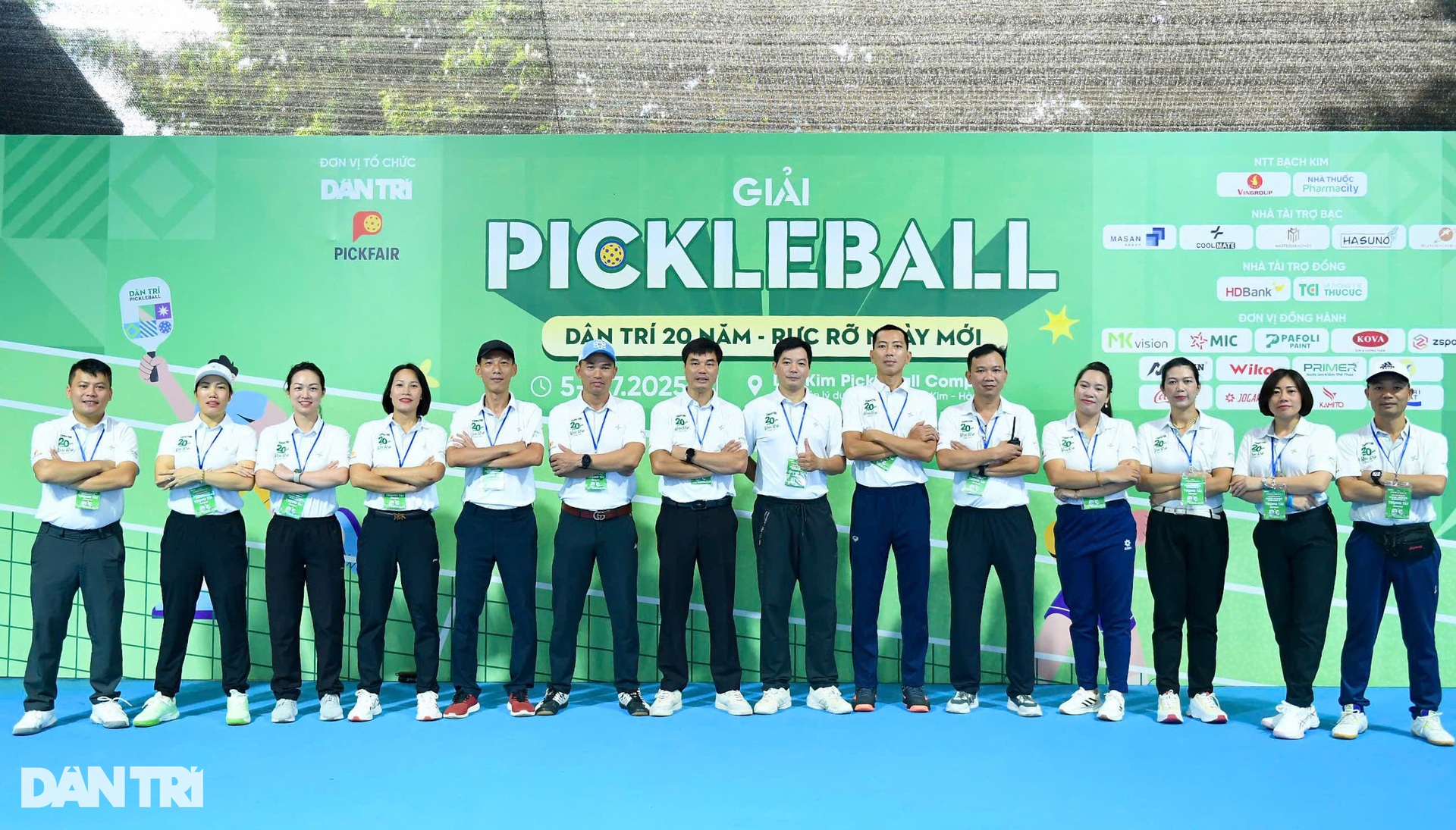 Khởi tranh sôi nổi Giải pickleball Dân trí 20 năm - Rực rỡ ngày mới - 13 Khởi tranh sôi nổi Giải pickleball Dân trí 20 năm - Rực rỡ ngày mới - 13