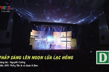 Ca sĩ Trọng Tấn thể hiện ca khúc chủ đề “Thắp sáng ngọn lửa Lạc Hồng”.