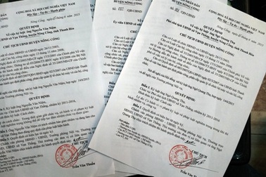 Thanh Hóa: Hàng loạt cán bộ xã bị kỷ luật, cách chức