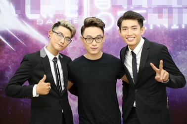 Trúc Nhân, Bùi Anh Tuấn hội ngộ dàn sao Việt