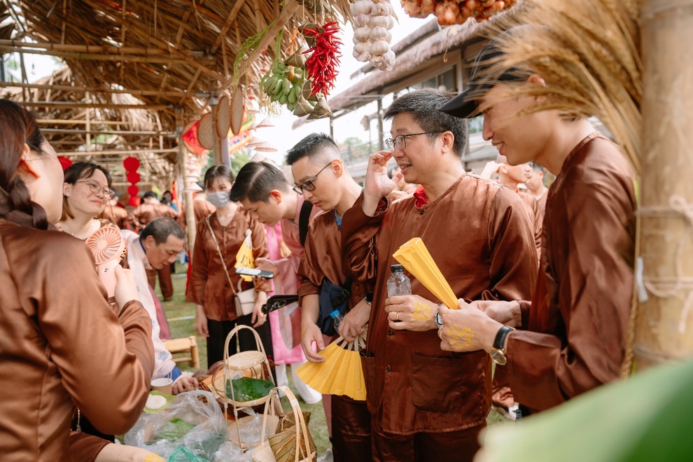 Trải nghiệm văn hóa doanh nghiệp độc đáo tại Hội làng ROX Mây - 6 Trải nghiệm văn hóa doanh nghiệp độc đáo tại Hội làng ROX Mây - 6