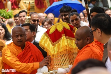 160.000 lượt chiêm bái xá lợi mỗi ngày ở TPHCM dịp Đại lễ Vesak