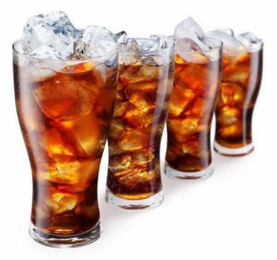 Ngày tết uống nhiều nước ngọt coi chừng hư răng - 2 Ngày tết uống nhiều nước ngọt coi chừng hư răng - 2