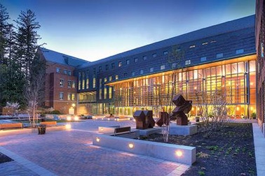 Học ngành kinh doanh, quản trị nhà hàng khách sạn tại ĐH New Hampshire (UNH), Mỹ