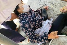 Hà Nội: Tranh giành khách mua hàng, người phụ nữ bị đâm trọng thương