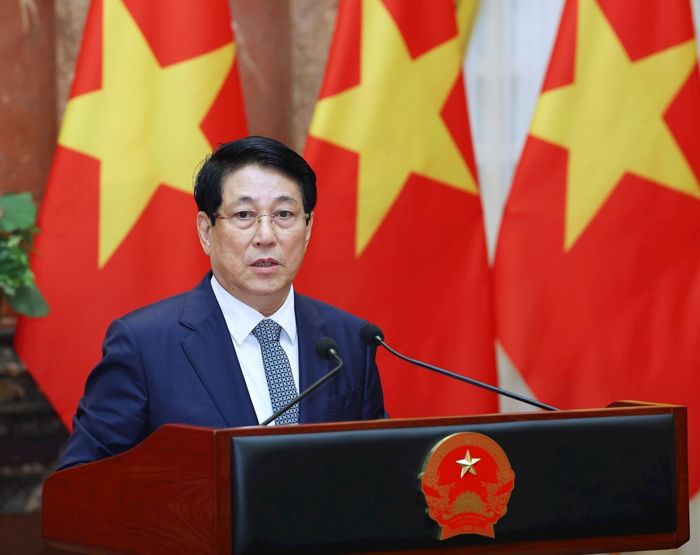 Chủ tịch nước: Khẳng định vị thế Việt Nam trong dòng chảy thời đại - 1 Chủ tịch nước: Khẳng định vị thế Việt Nam trong dòng chảy thời đại - 1