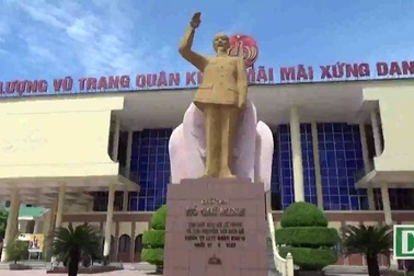 3 điểm khen, 4 điều chê, 5 điều dặn dò của Bác Hồ khi về thăm Quân khu 4