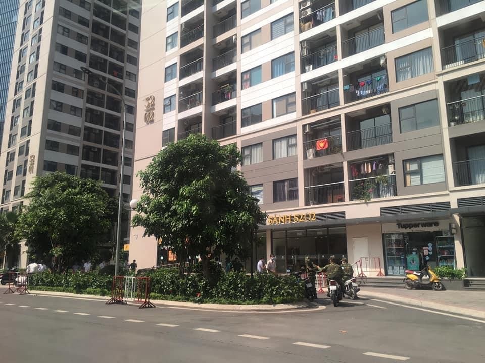 Hà Nội phong tỏa một tòa chung cư Vinhomes OceanPark vì có ca dương tính - 1 Hà Nội phong tỏa một tòa chung cư Vinhomes OceanPark vì có ca dương tính - 1