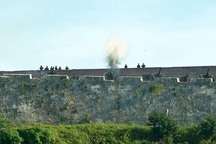 Cuba bắn 21 phát đại bác bắt đầu lễ tang lãnh tụ Fidel Castro