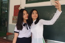 TPHCM: Yêu cầu nữ sinh mặc áo dài vào ngày đầu tuần