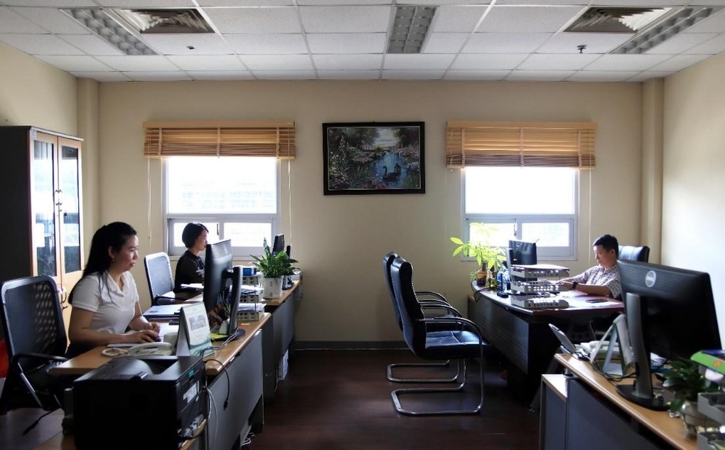 Nhiệt điện Mông Dương tận dụng ánh sáng tự nhiên để tiết kiệm điện - 2 Nhiệt điện Mông Dương tận dụng ánh sáng tự nhiên để tiết kiệm điện - 2