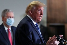 Ông Trump bảo vệ việc dùng thuốc sốt rét phòng chống Covid-19