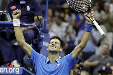 US Open: Djokovic giành tấm vé muộn vào tứ kết