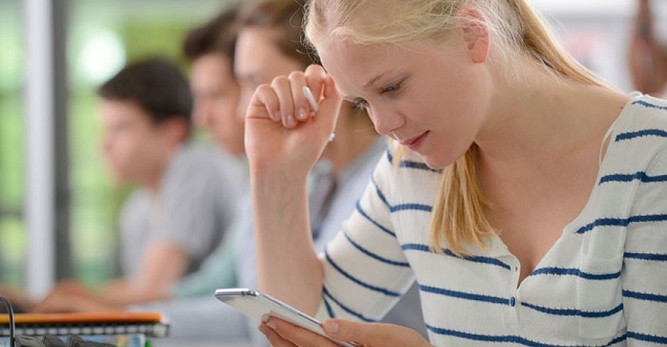 Đan Mạch: Sử dụng điện thoại cho mục đích tích cực trong giờ học - 1 Đan Mạch: Sử dụng điện thoại cho mục đích tích cực trong giờ học - 1