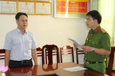 Vụ thanh tra giao thông nhận tiền tỷ: Vì sao điều chuyển 11 cán bộ?