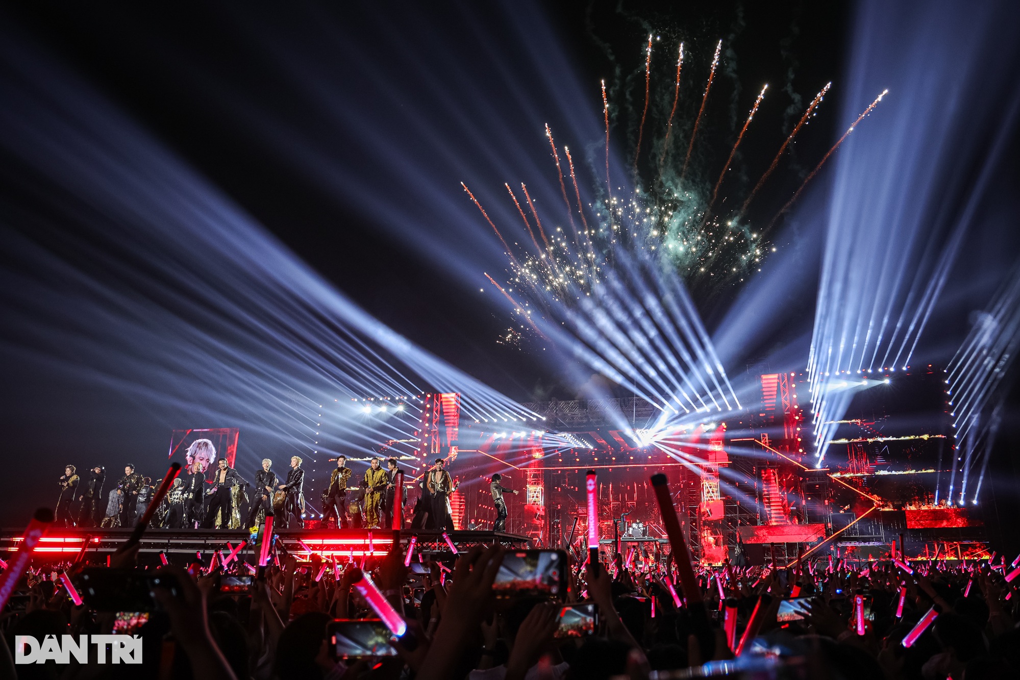Từ “Anh trai” đến G-Dragon: Lý giải các ông lớn đổ bộ cuộc chơi concert - 1 Từ “Anh trai” đến G-Dragon: Lý giải các ông lớn đổ bộ cuộc chơi concert - 1