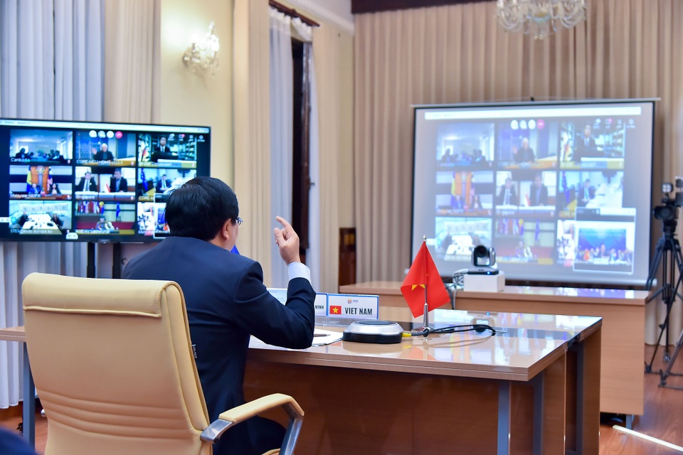 Bộ trưởng ASEAN – EU họp trực tuyến về chống dịch Covid-19 - 1 Bộ trưởng ASEAN – EU họp trực tuyến về chống dịch Covid-19 - 1