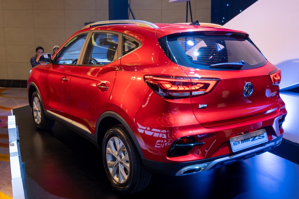 MG ZS có bản nâng cấp nhập khẩu Thái Lan, giá từ 569 triệu đồng - 3