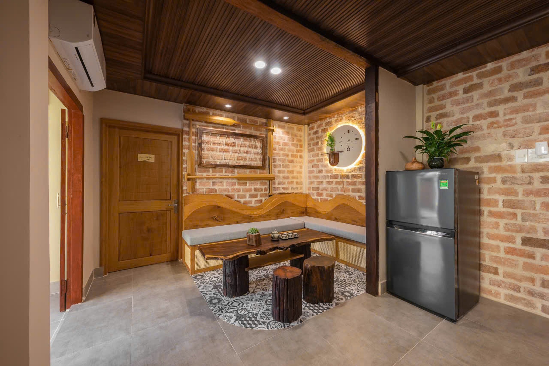 Vợ chồng ở Hà Nội chi 700 triệu cải tạo nhà, đưa khối nghỉ hè về quê - 4